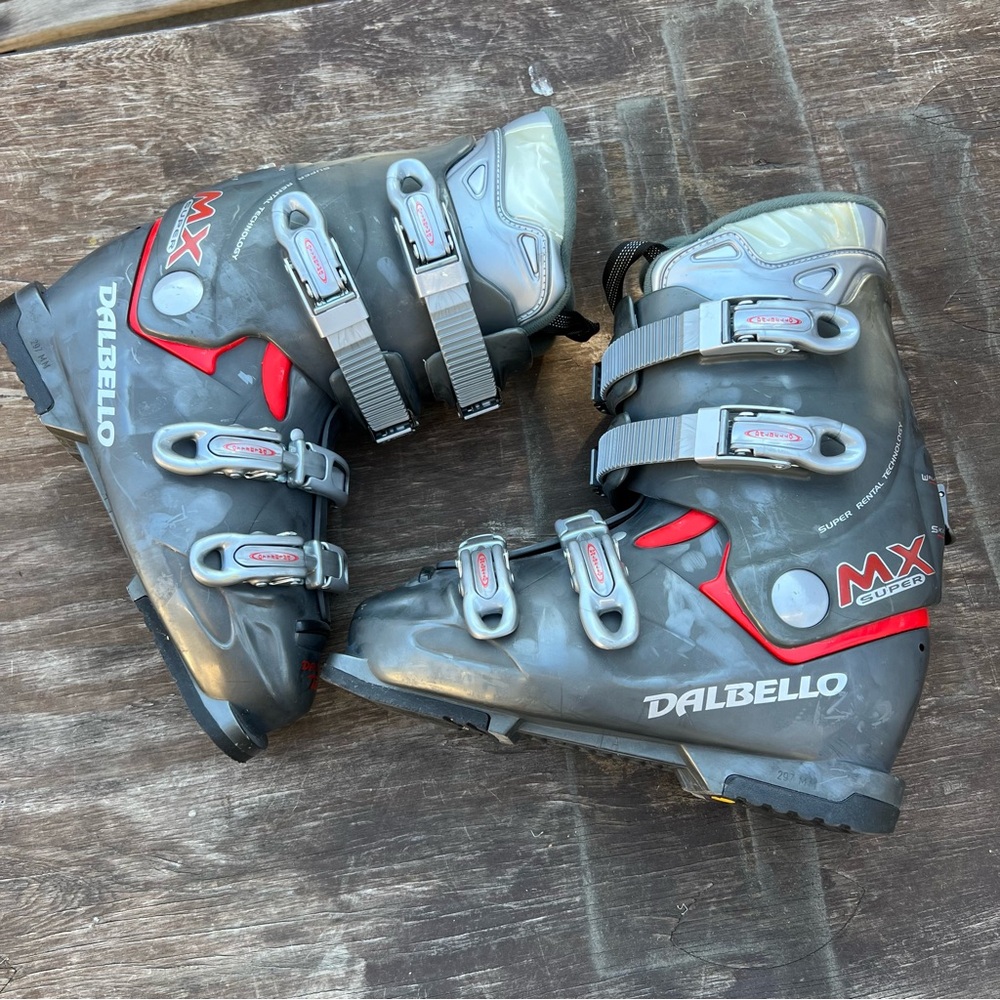 Dalbello MX Super Ski Walk Boots Sz 26  - US Size 8 Men & 9 Women Gray and Red